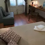 Casa Lagana Bed & Breakfast 4*