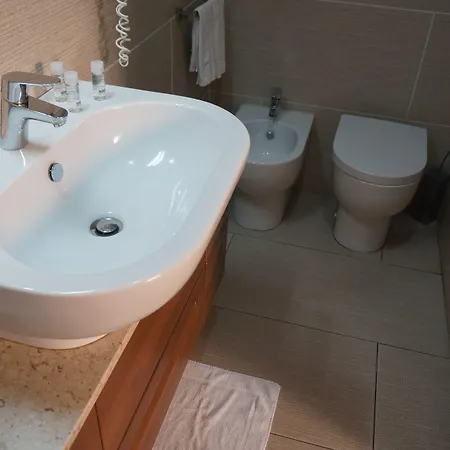 לינה וארוחת בוקר Casa Lagana