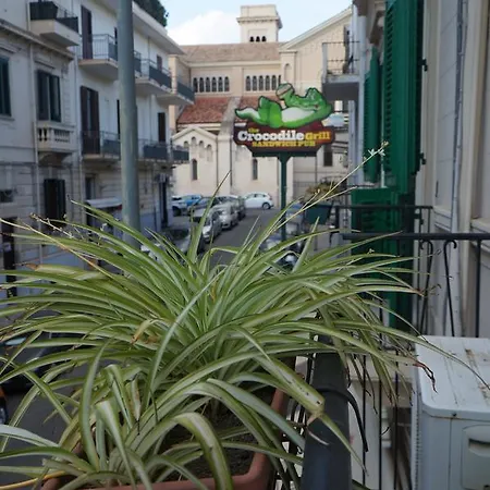 לינה וארוחת בוקר Casa Lagana 4*