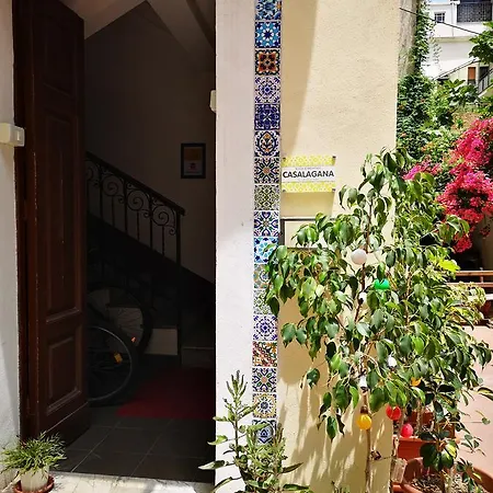 Casa Laganà Couette-café 4*